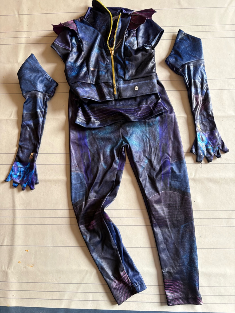 Descendants 3 Mal costume sz 4-6
